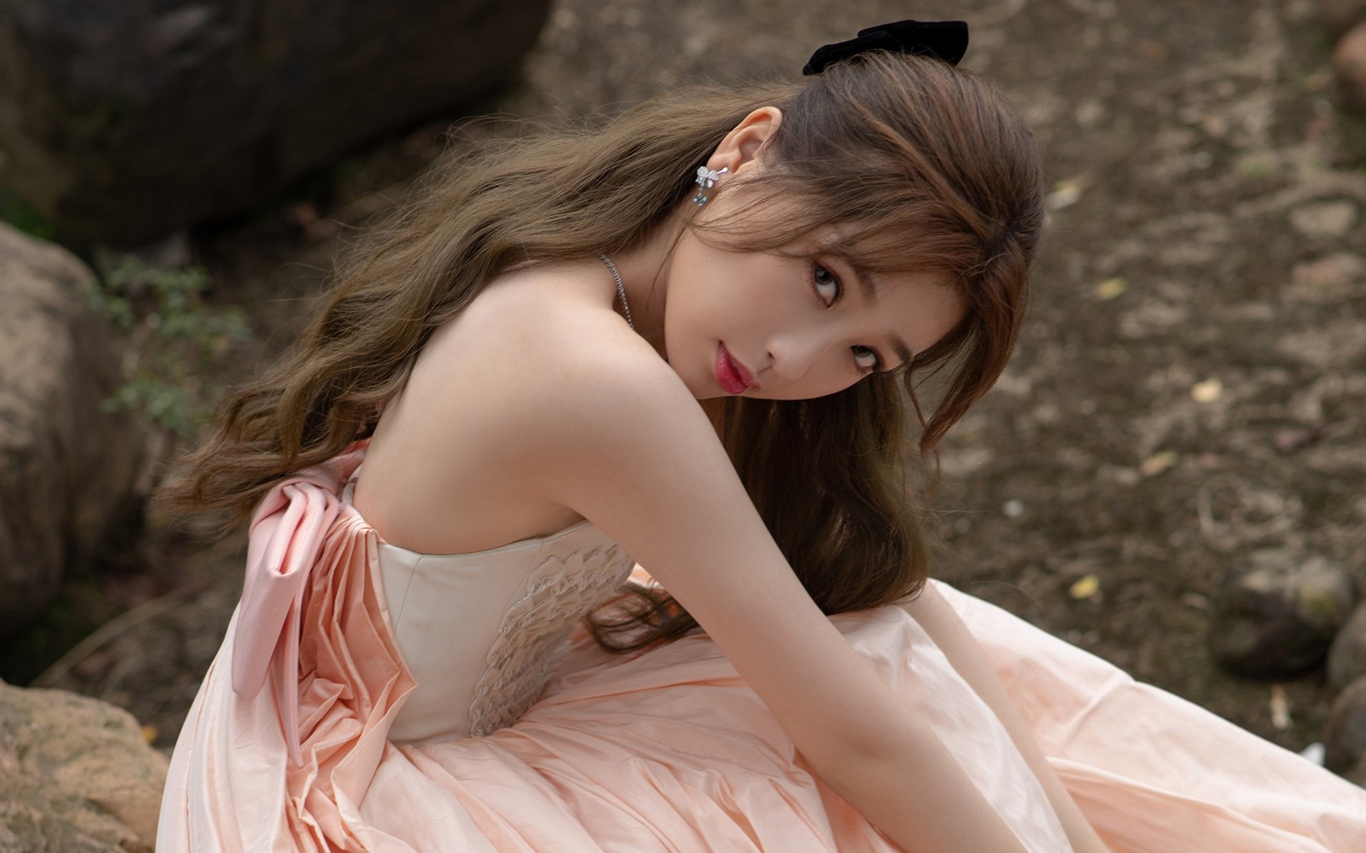 开云esport-国际攀岩邀请赛，攀登高峰的竞技激情，国际攀岩排名